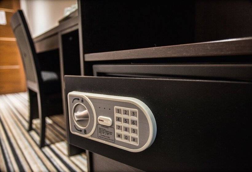 Номер Стандарт Индивидуальный, The W14 Kensington