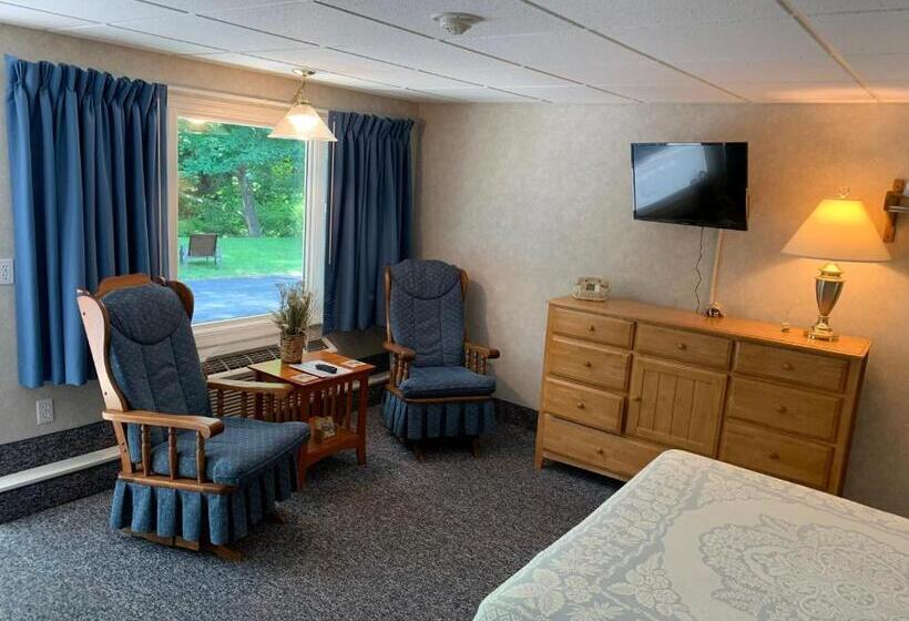 Номер Стандарт, Towne Lyne Motel
