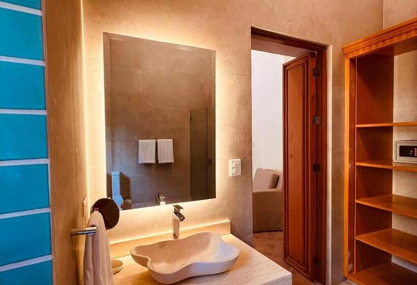 سوئیت 2 خوابه, Casalinda San Miguel