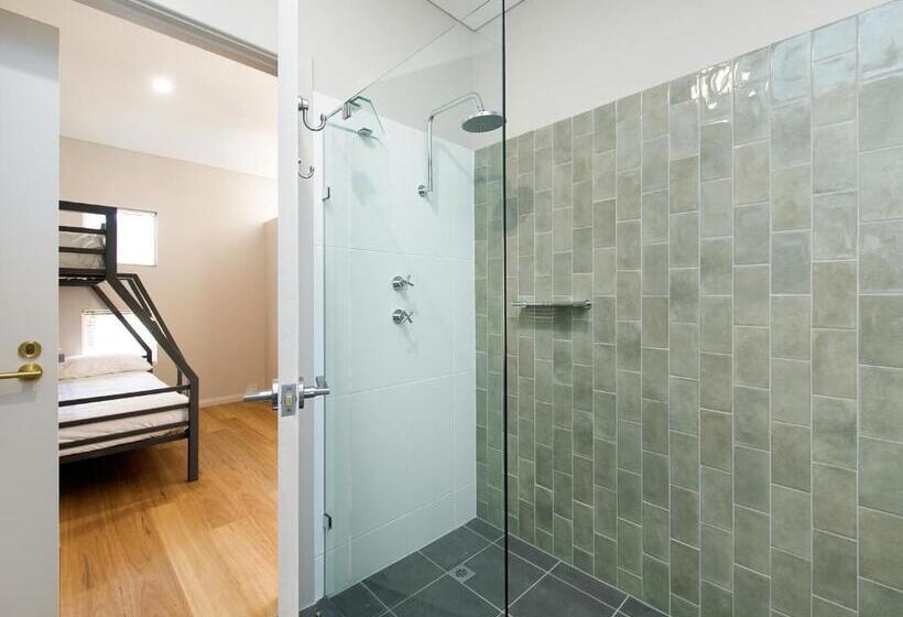 Номер Deluxe, Discovery Resorts   Wilpena Pound