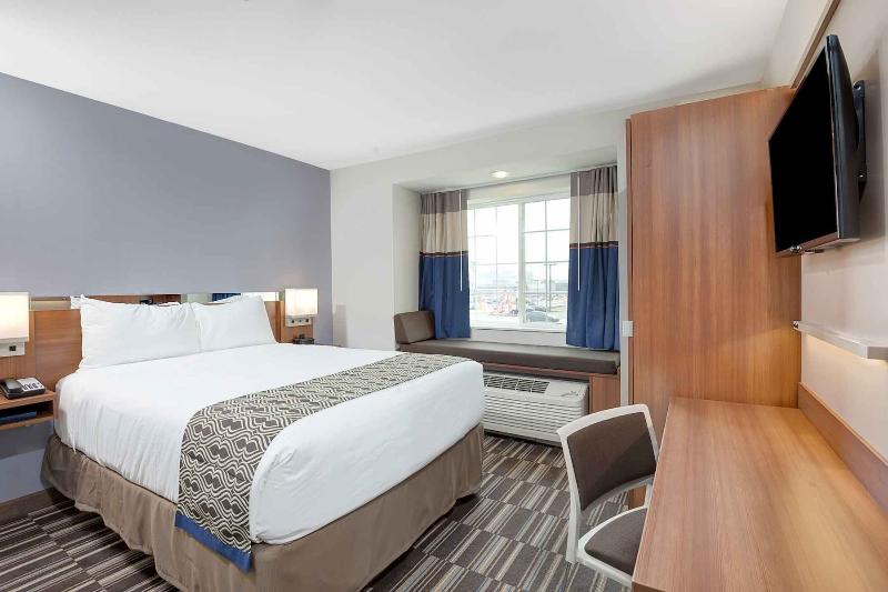 Номер Стандарт, Holiday Inn Express Hotel & Suites Forest, An Ihg