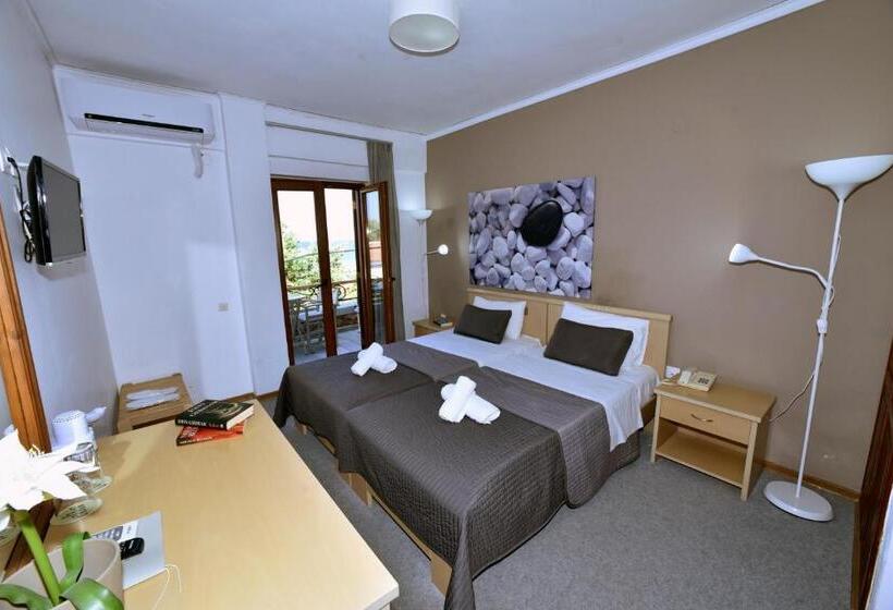 اتاق استاندارد با بالکن, Olive Press Hotel & Apartments