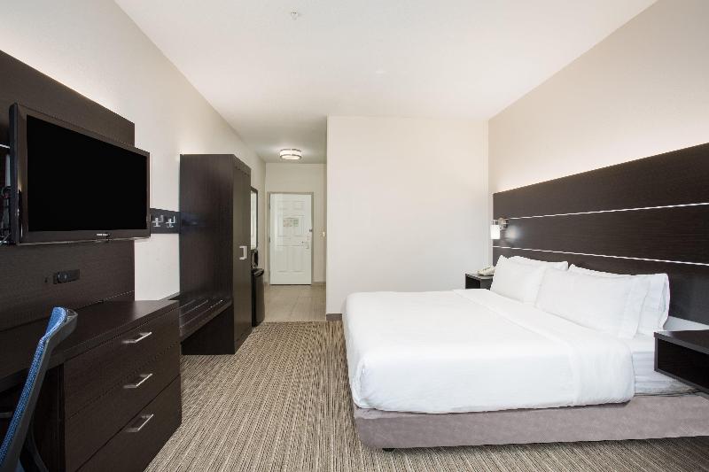 キングサイズベッドのスタンダードルーム, Holiday Inn Express Hotel & Suites Fort Collins, An Ihg