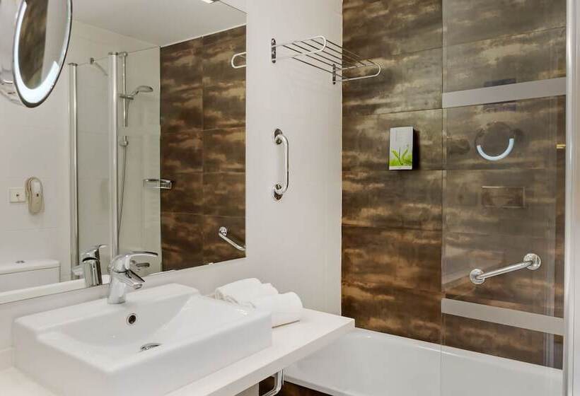 Apartamento 2 Dormitorios, Los Amigos Beach Club