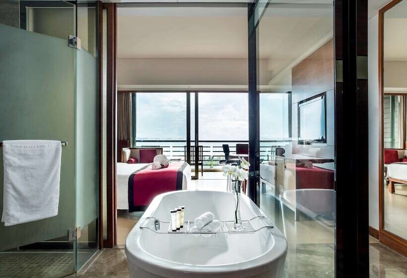 Номер Deluxe Вид на Море, Pullman Oceanview Sanya Bay Resort & Spa