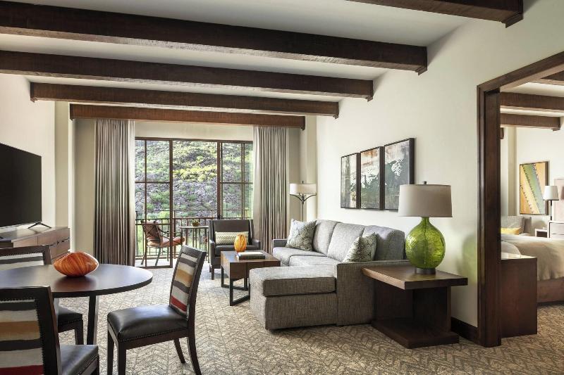 Президентский Люкс, The Ritzcarlton, Dove Mountain