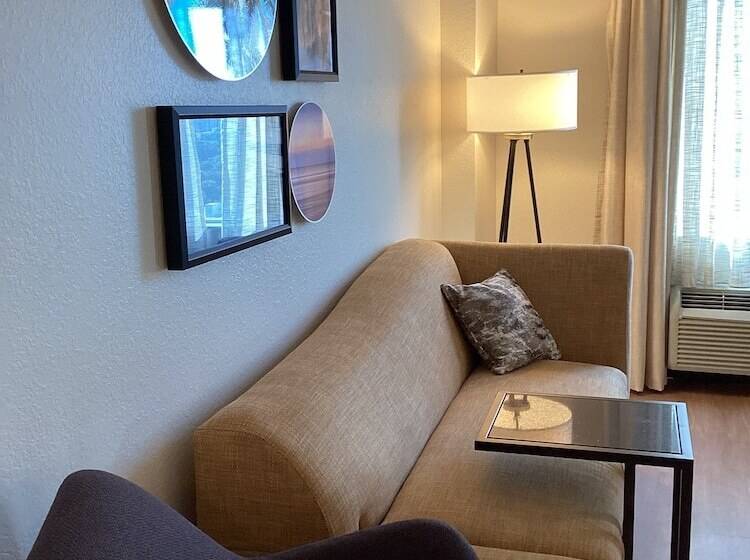 Студия Стандарт Двуспальная Кровать, Hampton Inn & Suites Miami/brickelldowntown