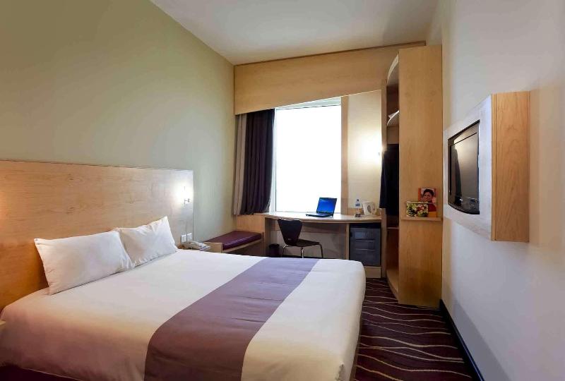 اتاق سوپریور با چشم‌انداز, Ibis Sharq