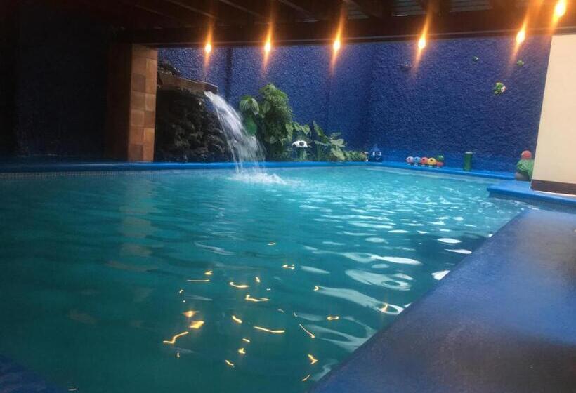 اتاق استاندارد سه نفره, Art Hotel Managua Nicaragua