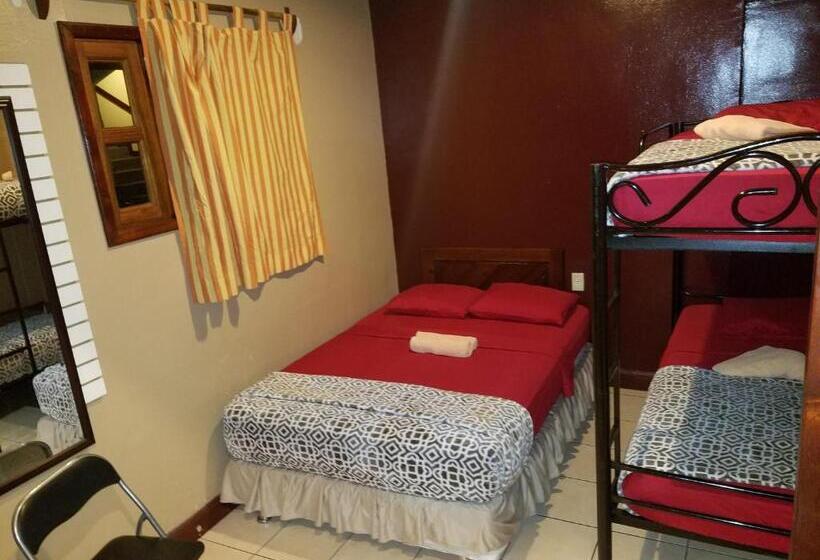 اتاق کلاسیک چهارنفره, Art Hotel Managua Nicaragua