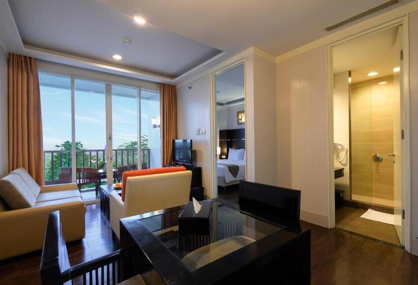 Апартаменты 1 Спальня Вид на Бассейн, Aston Bogor Hotel And Resort