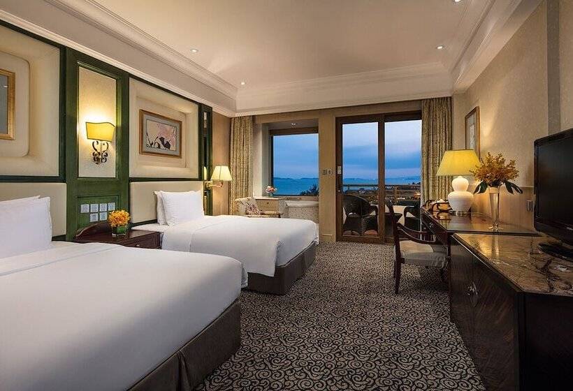 Номер Deluxe Вид на Море, Seaview Resort Xiamen