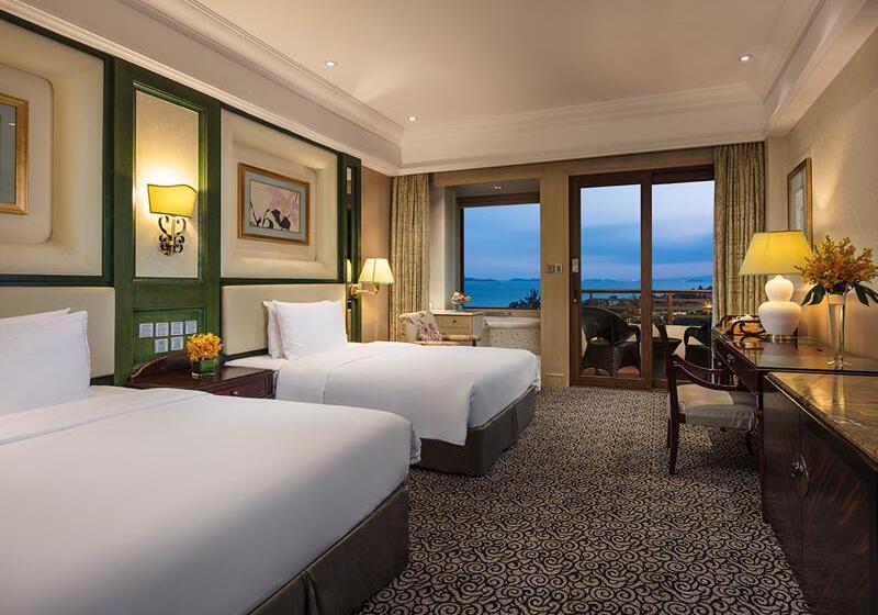 Номер Deluxe Вид на Море, Seaview Resort Xiamen