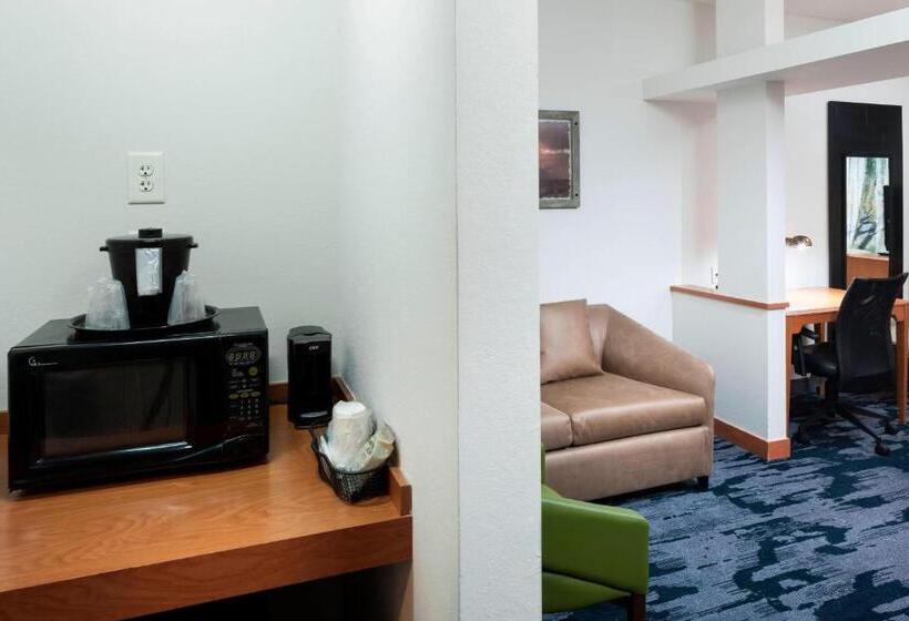 سوئیت با تخت بزرگ, Fairfield Inn & Suites Wilmington Wrightsville Beach