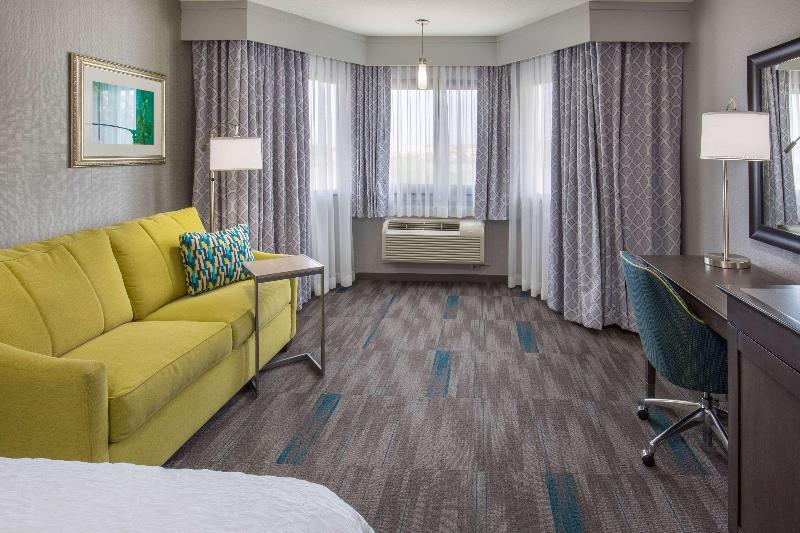 Номер Стандарт Кровать Кинг Адаптированный для Инвалидов, Holiday Inn Express & Suites Houston Nw/beltway 8 West Road By Ihg