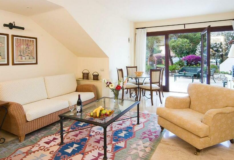 ویلای 2 خوابه, Marti Resort Deluxe
