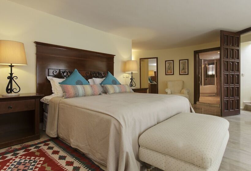 سوئیت پرزیدنت, Marti Resort Deluxe