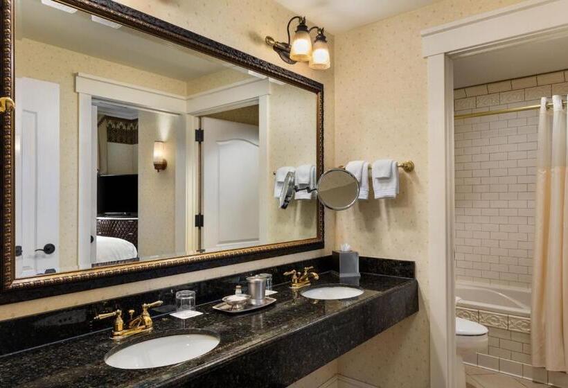 스위트, Renaissance Minneapolis Hotel, The Depot