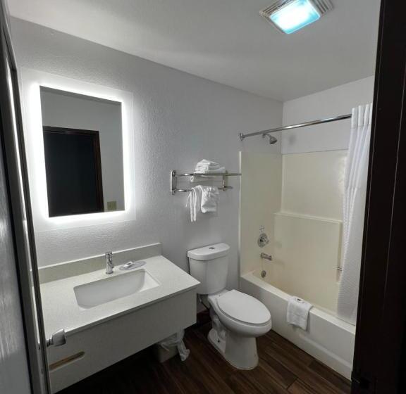 اتاق استاندارد با تخت بزرگ, Studio 6 Suites Flagstaff Az