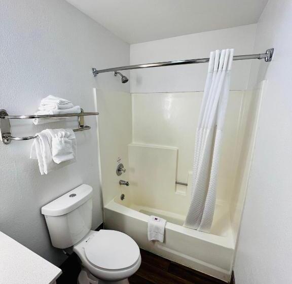 اتاق استاندارد با تخت بزرگ, Studio 6 Suites Flagstaff Az