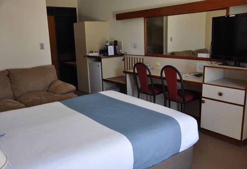 이그제큐티브 룸, Longreach Motor Inn