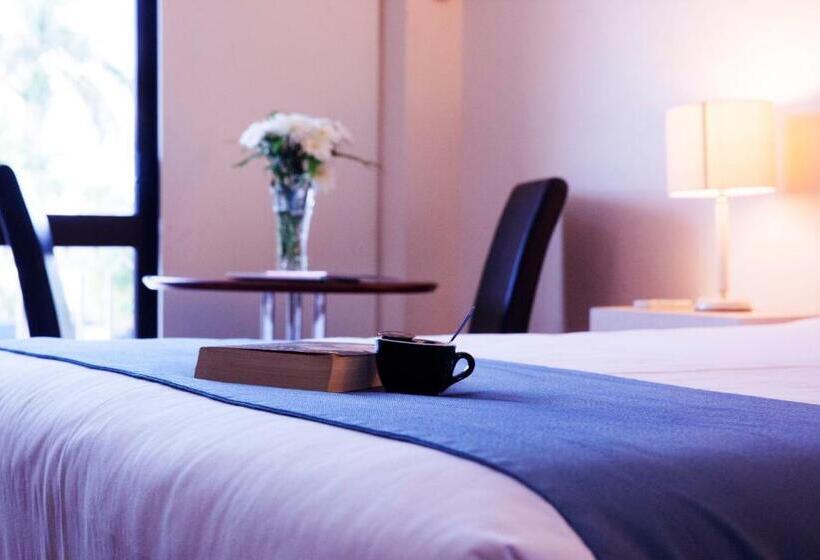 이그제큐티브 룸, Longreach Motor Inn