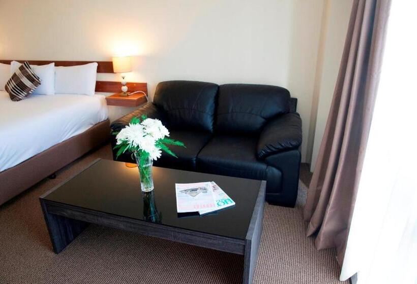 스탠다드 룸 킹사이즈 침대, Longreach Motor Inn