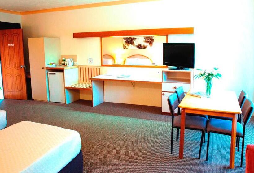 패밀리 룸, Longreach Motor Inn