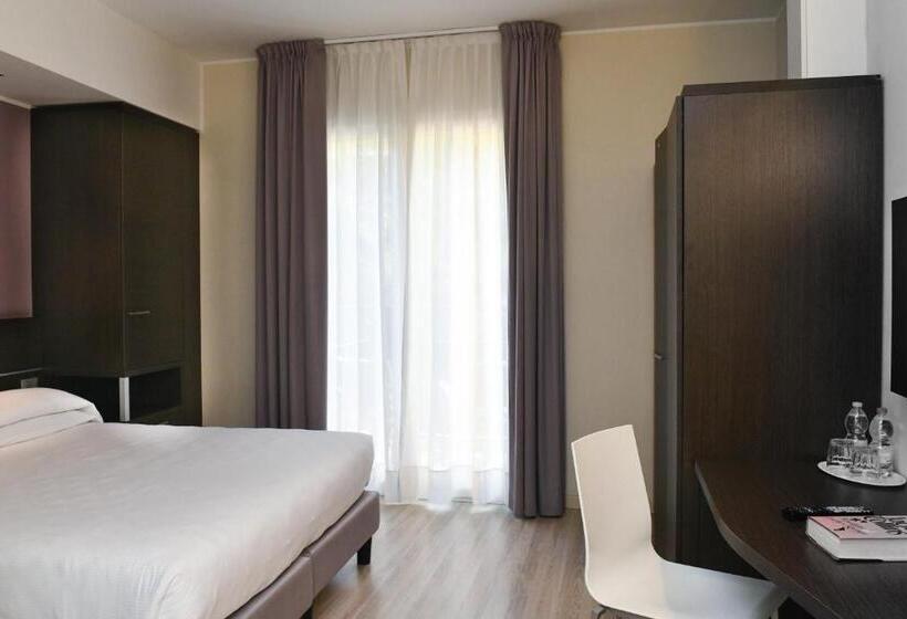 Студио Стандарт с Балконом, Vienna