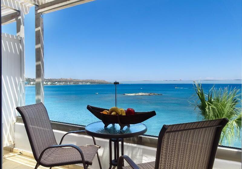Номер Deluxe Вид на Море, Lido Star Beach