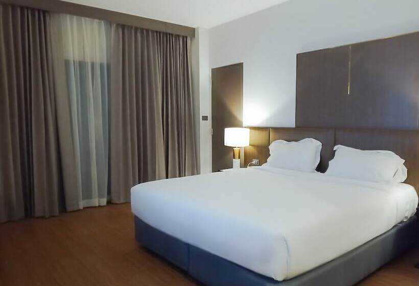 Номер Superior Вид на Реку, Fortune River View Hotel Nakhon Phanom