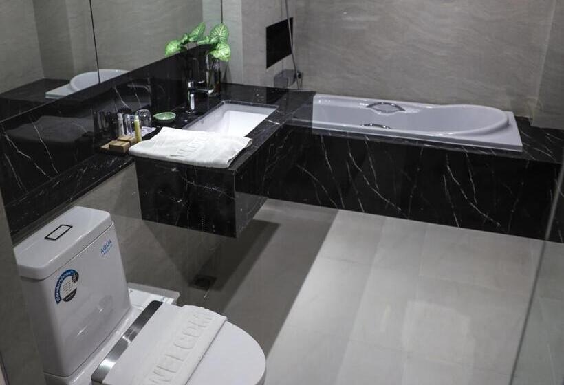 Люкс Вид на Реку, Fortune River View Hotel Nakhon Phanom