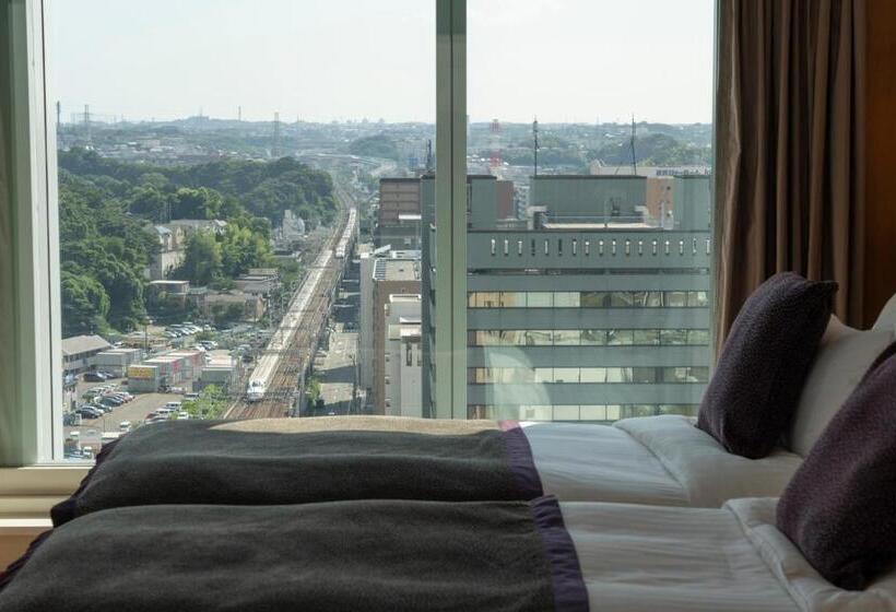 Семейный Номер, Associa Shin Yokohama