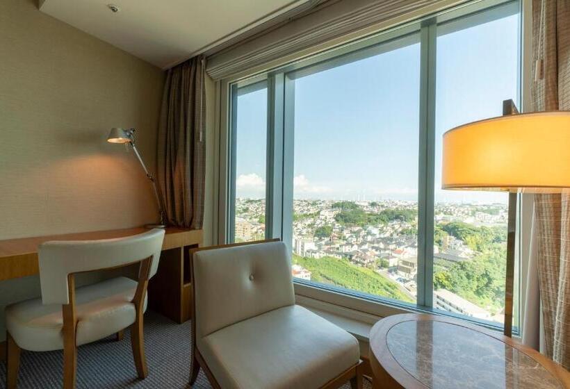 Номер Superior, Associa Shin Yokohama