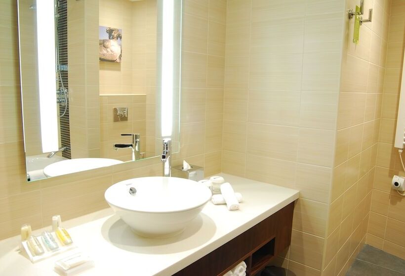 Номер Стандарт, Hilton Garden Inn Rzeszow