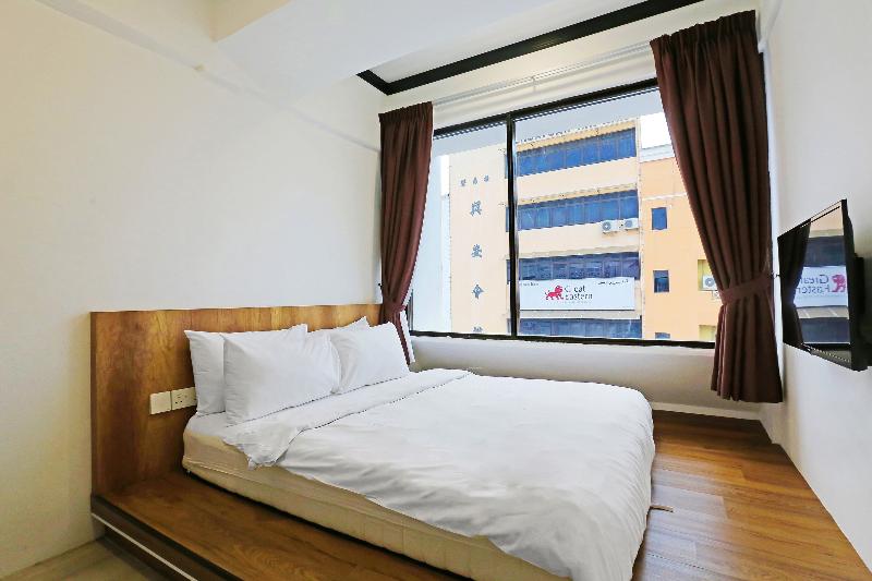 장애인을 위한 킹사이즈 침대 스탠다드 룸, Holiday Inn Express Pratt, An Ihg