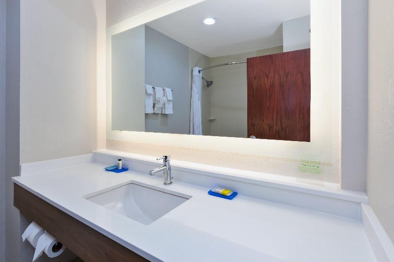 Номер Стандарт, Holiday Inn Express & Suites Dayton South Franklin By Ihg