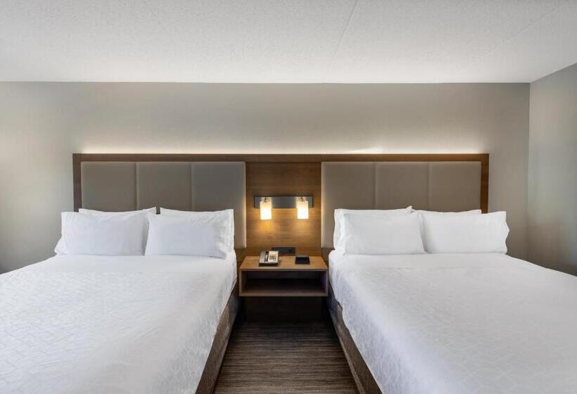 Номер Стандарт 2 Двуспальные Кровати, Holiday Inn Express State College At Williamsburg Square, An Ihg