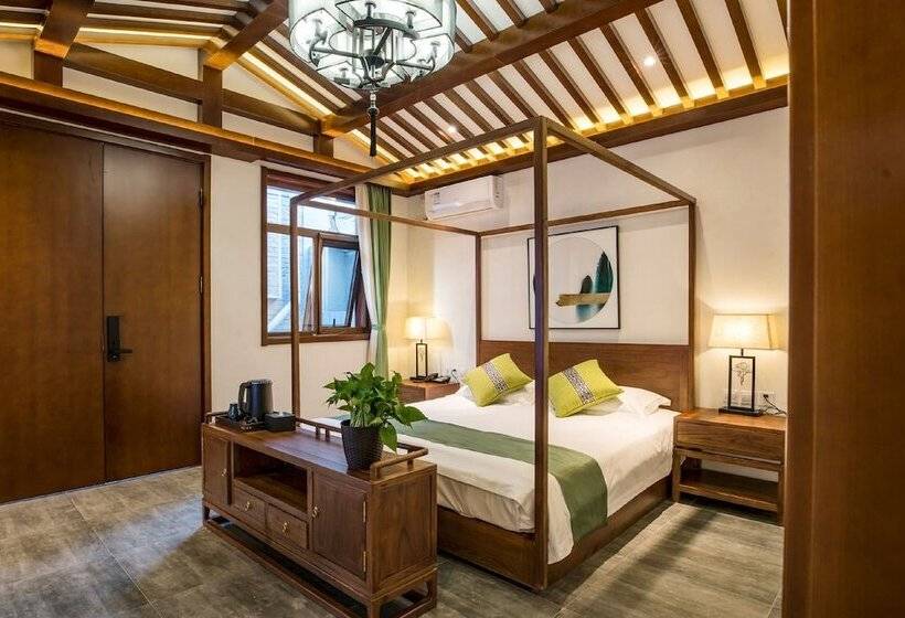 Quarto Estandar, Guipu Beihai Courtyard