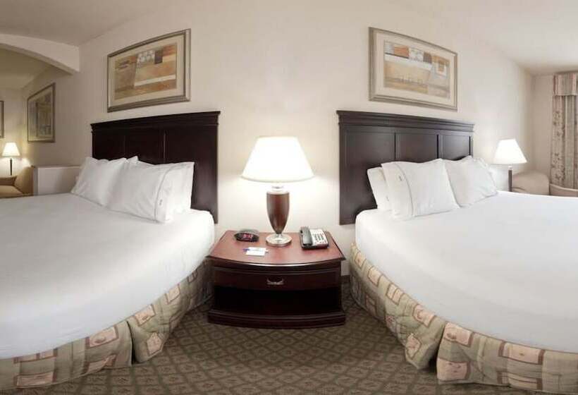 Люкс, Holiday Inn Express Hotel & Suites Corsicana By Ihg