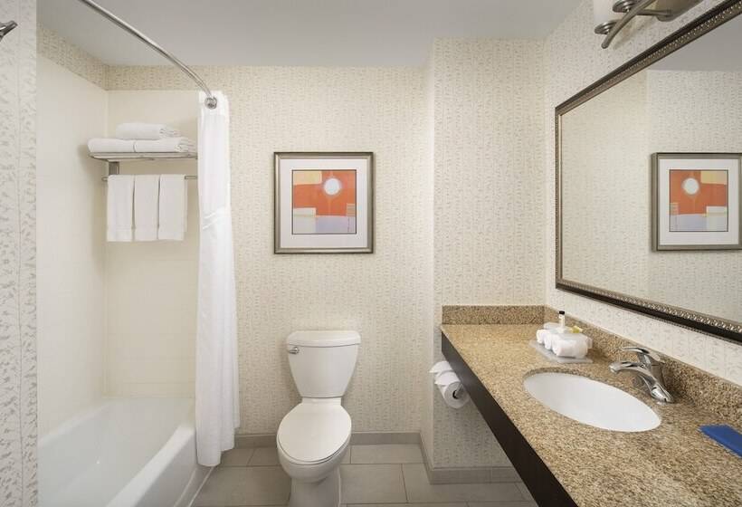 Люкс, Holiday Inn Express Hotel & Suites Uvalde By Ihg