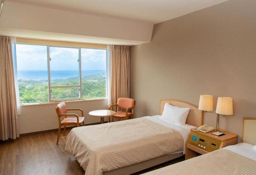اتاق لوکس با چشم‌انداز دریا, Motobu Green Park And Golf Course