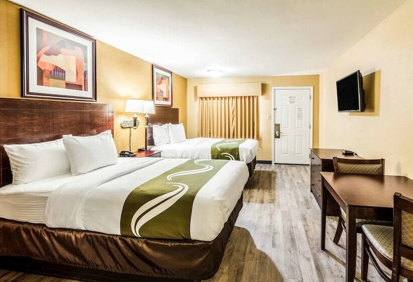 Номер Стандарт 2 Двуспальные Кровати, Quality Inn