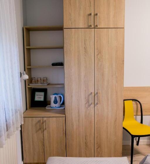 Номер Стандарт Трехместный, Eko Hotel Na Wierzynka & Park Pinokia