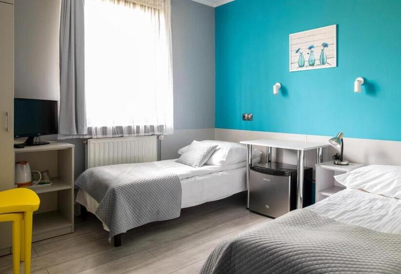 Номер Economy, Eko Hotel Na Wierzynka & Park Pinokia