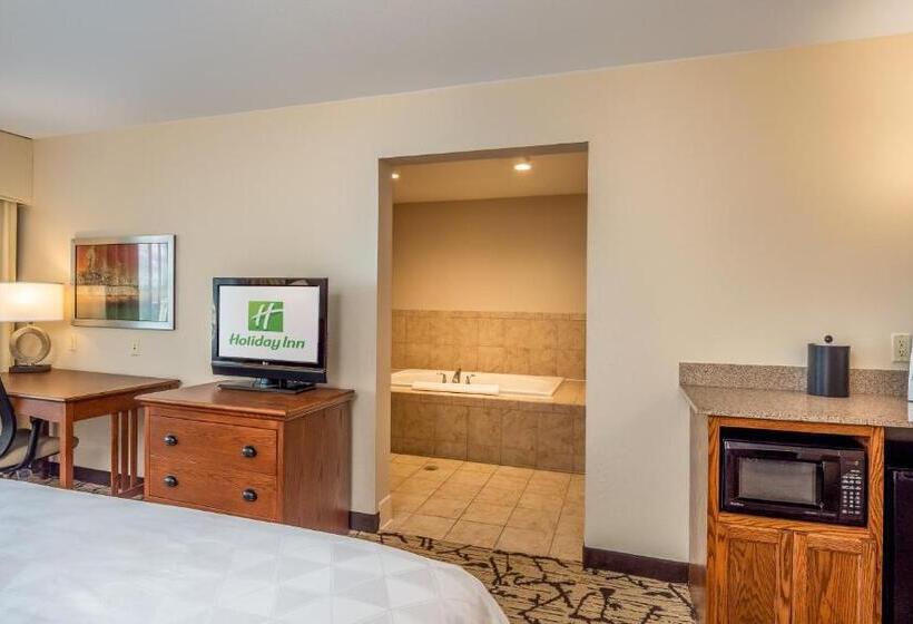 스위트 킹사이즈 침대, Holiday Inn Stevens Point   Convention Center, An Ihg