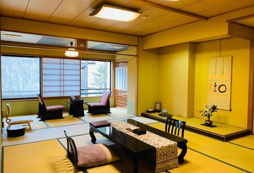 اتاق لوکس, Nikko Hoshinoyado