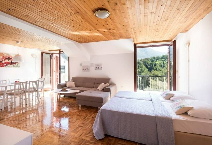 آپارتمان 3 خوابه, Apartments Karacic