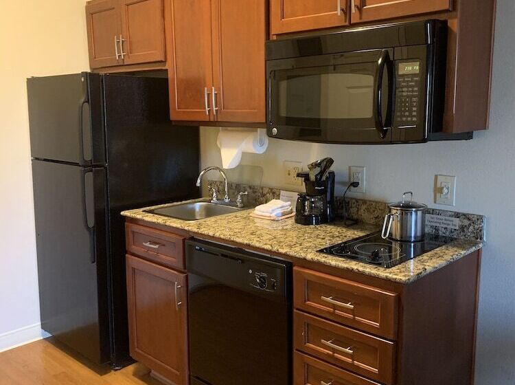 套房, Candlewood Suites Temple, An Ihg