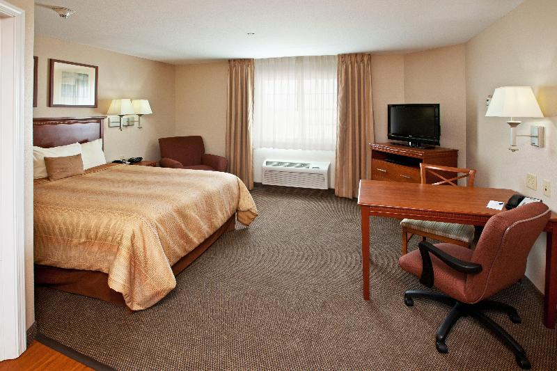 Люкс, Candlewood Suites Louisville North, An Ihg